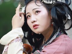 -翩若国风汉服体验馆