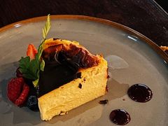 布朗石巴斯克芝士蛋糕-BROWNSTONE布朗石西班牙餐厅(富城店)