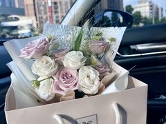 -Native Flower 莱提花艺(南海新天地广场店)