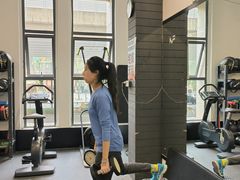 -汗水空间私教健身连锁(SM广场店)