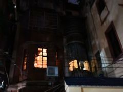 -黄氏祖传百暖凉茶店