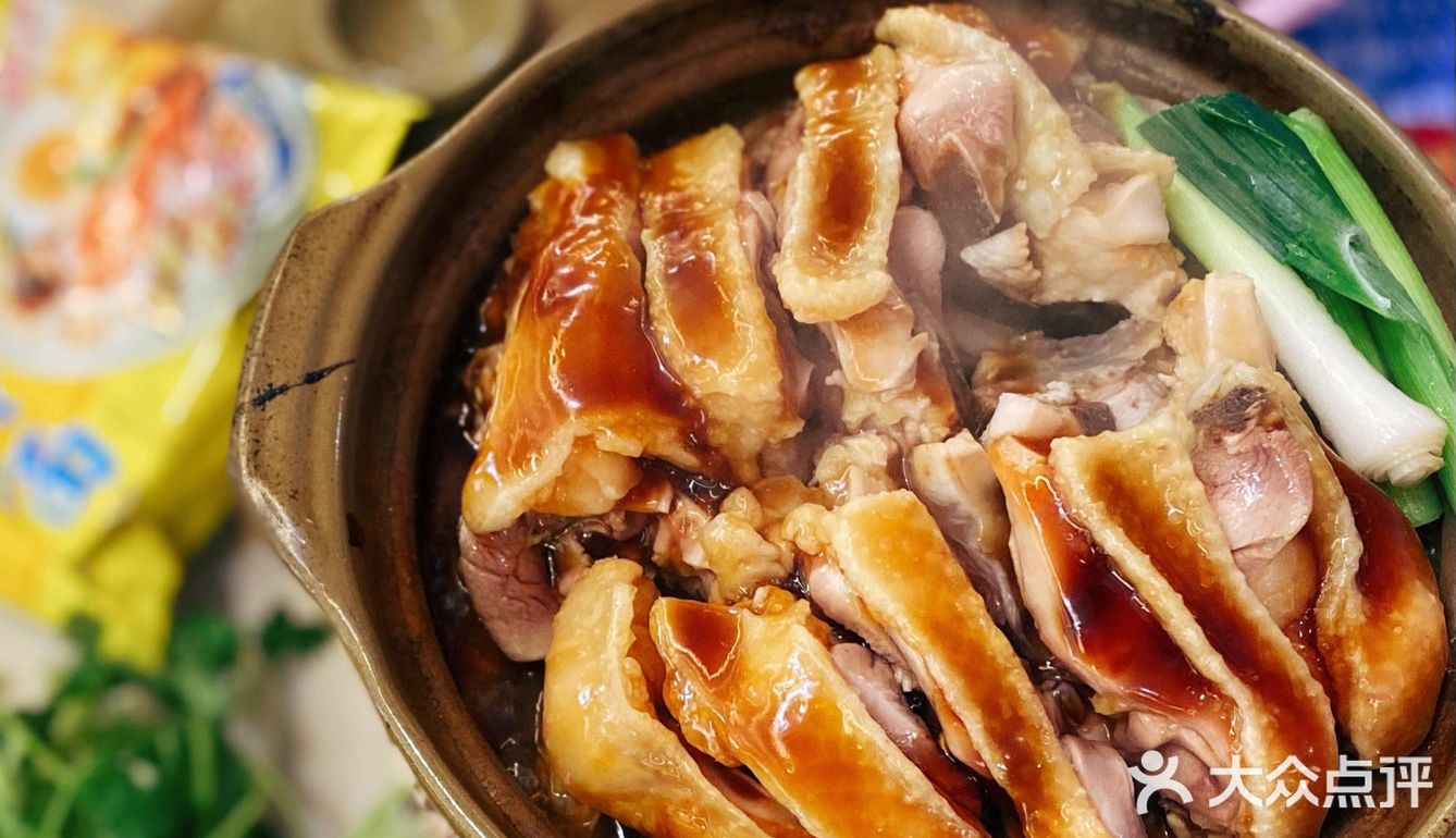 清远热菜榜首位❗️当地人推荐的天桥底餐馆•天桥底鸡煲🐔