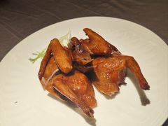 古法烧乳鸽-惠食佳(滨江大公馆店)