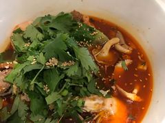 -成都你六姐·牛肉冒菜(城市集市合生汇店)