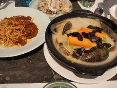 -港丽餐厅(高德置地店)