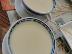 -周大娘牛乳(旧寨古村总店)