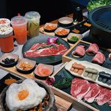 开在河岸的烤肉