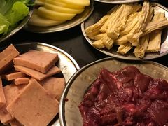 -月圆火锅(宁海东路二店)