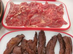 -毛辣果·贵州红酸汤牛肉火锅(西单店)