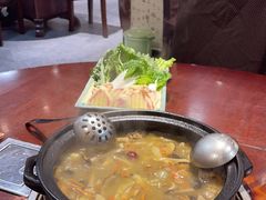 -菌之家·专业纯野生菌火锅·特色炒菌