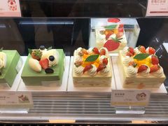 -罗森尼娜(解放西路店)