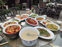 -月圆霖特色农家乐
