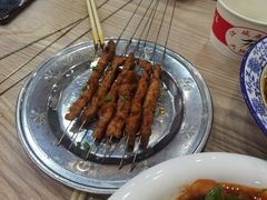 -江城燕子大排档(江汉路步行街店)