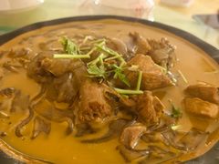 -华龙特色大骨鸡农家菜馆