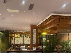 -八府香鸭·啫啫煲(华山路店)