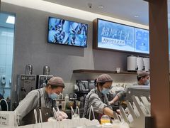 -喜茶(上海奉贤宝龙店)