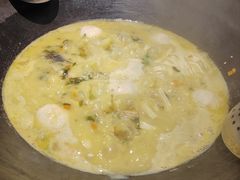 -陈大锅·岳阳鱼馆·地道岳阳菜(美食街店)