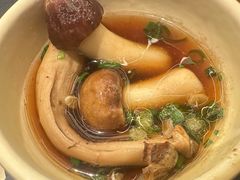 -牛YO寿喜烧·铁板烧和牛火锅自助(市府恒隆店)