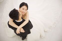 -金夫人婚纱摄影(华南店)