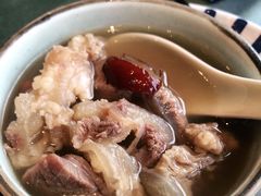 -沙龙酒家