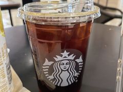 -星巴克(杭州西湖银泰1F店)