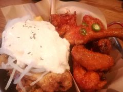 全鸡甜辣拼下雪的鸡-富乐满韩国正宗炸鸡韩国料理(虹泉路店)