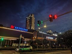 -滨江路