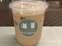 -有猫主题·治愈系猫咖(曾厝垵店)