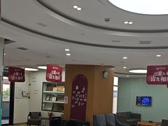 -雅悦齿科(顾村公园店)
