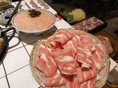 -旧街市鲜货老火锅(大光路店)