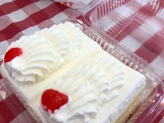 -红宝石·鲜奶小方·海派西点房(南丹店)