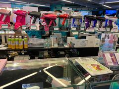 -百老汇(海港城海洋中心店)