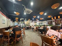 -姐妹临高乳猪店(海垦路店)