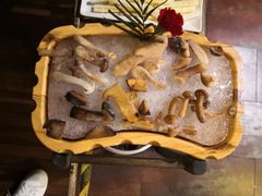 -滇釜火锅·能喝汤的火锅(车公庄店)