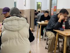 -铁锅哥米线