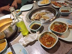 -金滏山烤肉·海鲜·火锅自助餐厅(襄阳万达店)