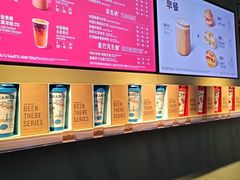 -星巴克(上海虹桥站2A检票口)