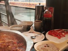 -纸盐河码头火锅(十八梯店)
