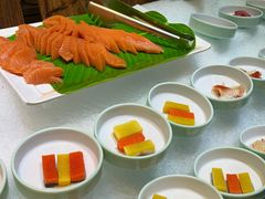 -川骄海鲜自助(王府井奥莱UP TOWN店原世界之花店)