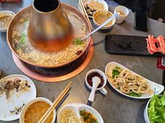 -前门·鲜肉火锅(长风店)