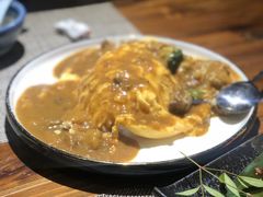 咖喱牛肉蛋包饭-KITON喜豚(清晖园店)