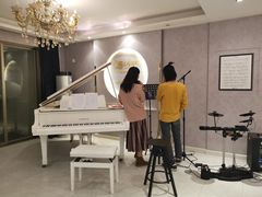 -乐尚音乐空间·钢琴·声乐·架子鼓(会展中心店)