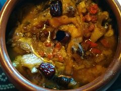 滋补气锅鸡-香满楼(临安路店)