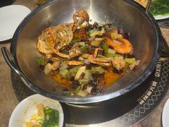 -七欣天香辣蟹火锅(上海银亿滨江店)