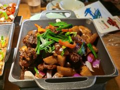 锅仔香焖小牛肉-弄堂里(雨花客厅店)