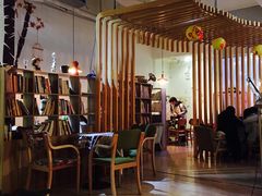 -有何Book(六堰体育馆店)