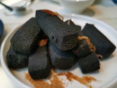 -港丽餐厅(高德置地店)