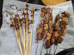 -大富蚝乌东哥饭店·石锅鱼杂·柠檬鸭(革新路店)