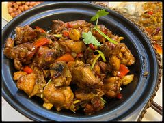 -堂瓦里·33年传统赣菜(第一街区店)