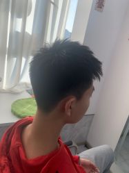 -LILI·HAIR SALON理理造型